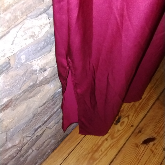 Alexia Admor red turtleneck dress, long sleeve, gathered at the waist - Picture 5 of 12